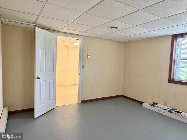 3150 APPLE PIE RIDGE RD, Winchester, VA 22603