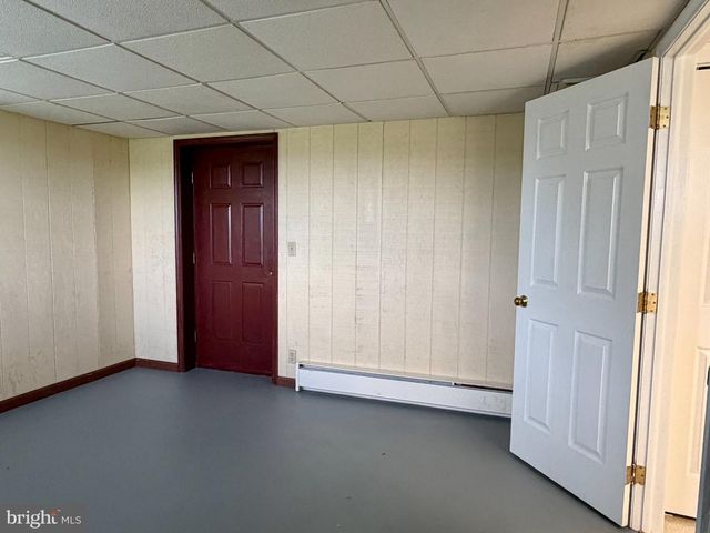 3150 APPLE PIE RIDGE RD, Winchester, VA 22603