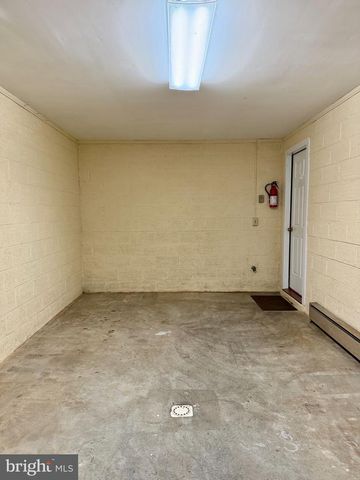 3150 APPLE PIE RIDGE RD, Winchester, VA 22603