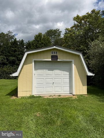 3150 APPLE PIE RIDGE RD, Winchester, VA 22603
