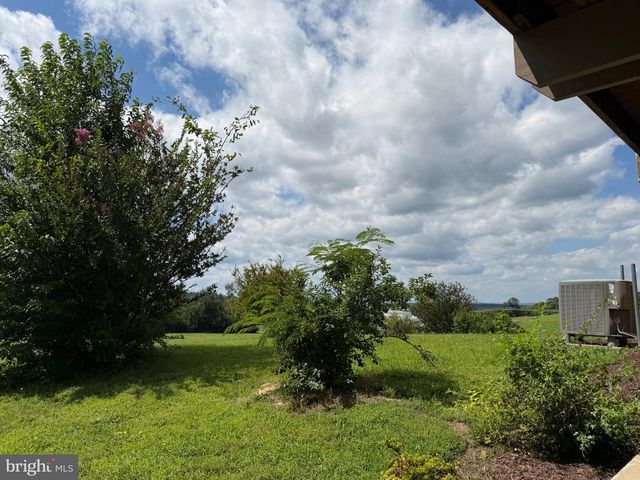 3150 APPLE PIE RIDGE RD, Winchester, VA 22603