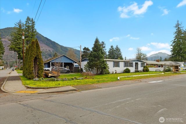 840 Madison Avenue, Darrington, WA 98241