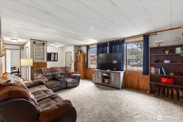 840 Madison Avenue, Darrington, WA 98241