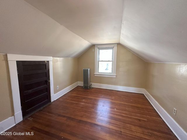 315 Kings Road, Schenectady, NY 12304