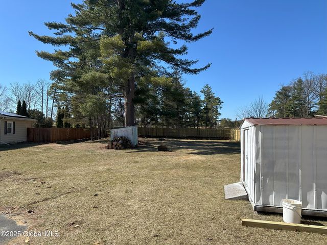 315 Kings Road, Schenectady, NY 12304