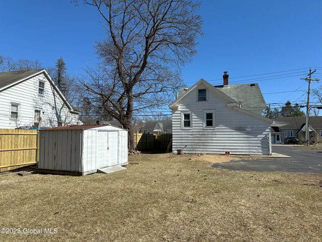 315 Kings Road, Schenectady, NY 12304