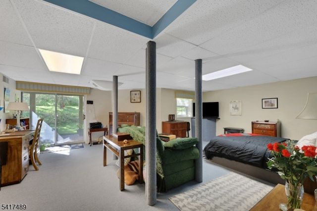 28 Berkeley Sq, Watchung Boro, NJ 07922