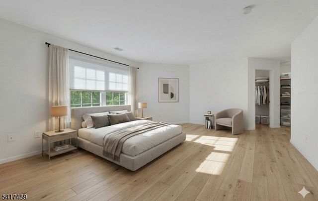 28 Berkeley Sq, Watchung Boro, NJ 07922