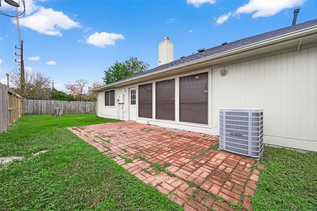 2002 Foundary Drive, Katy, TX 77493