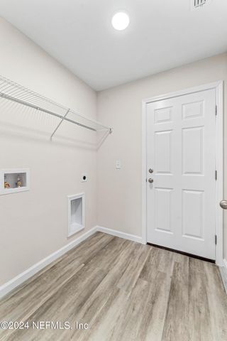 6278 RESTLAWN Drive, Jacksonville, FL 32208