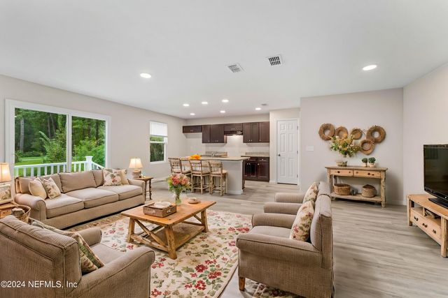 6278 RESTLAWN Drive, Jacksonville, FL 32208