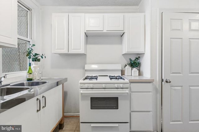 1017 STERRETT ST, Baltimore, MD 21230