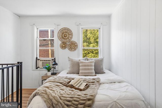 1017 STERRETT ST, Baltimore, MD 21230