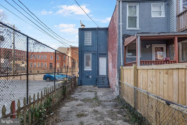 1017 STERRETT ST, Baltimore, MD 21230