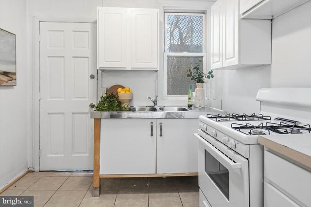 1017 STERRETT ST, Baltimore, MD 21230