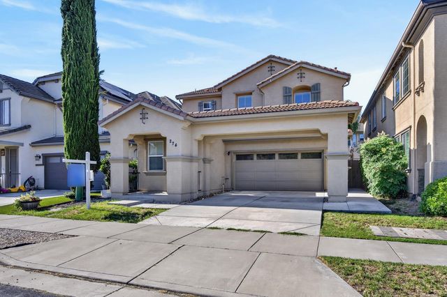 274 Crescent Moon Dr, Lathrop, CA 95330