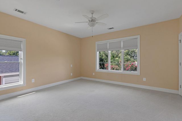 7607 NEWMARKET DR, Bethesda, MD 20817