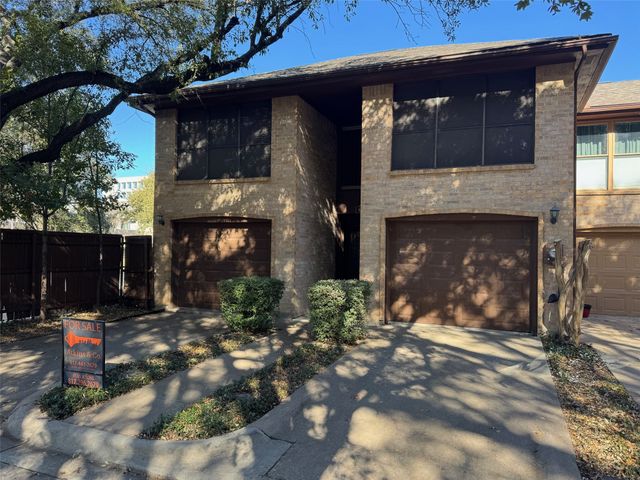 4422 Westdale Court, Fort Worth, TX 76109