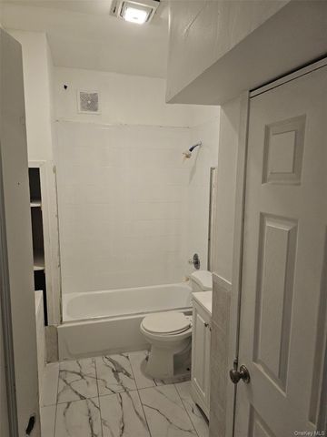 2426-2428 Grand Avenue, Baldwin, NY 11510