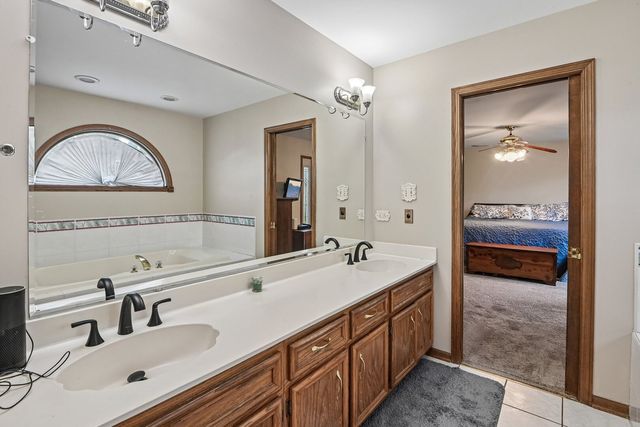 17420 92nd Avenue, Tinley Park, IL 60487