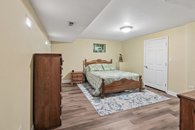 17420 92nd Avenue, Tinley Park, IL 60487