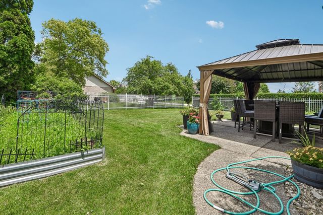 17420 92nd Avenue, Tinley Park, IL 60487