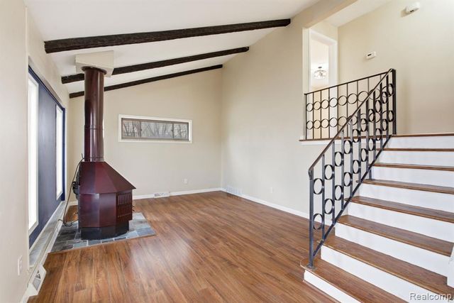 2765 Dunlop Street, Trenton, MI 48183