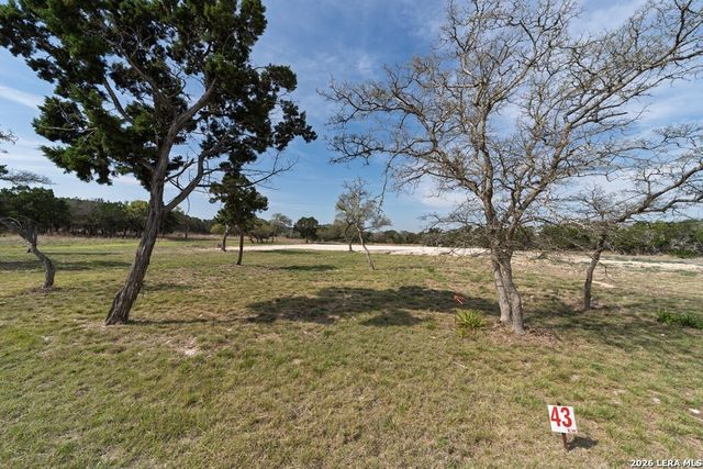 738 San Juan, Kerrville, TX 78028