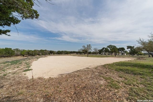 738 San Juan, Kerrville, TX 78028