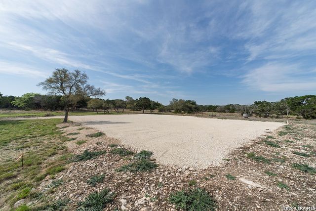 738 San Juan, Kerrville, TX 78028