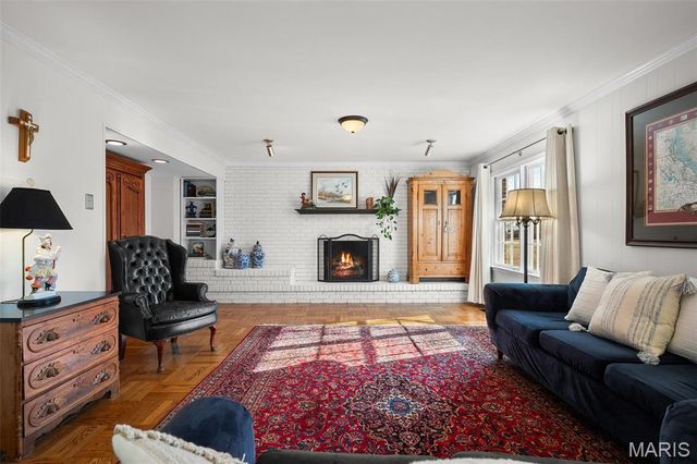 11960 Randy Drive, Creve Coeur, MO 63141