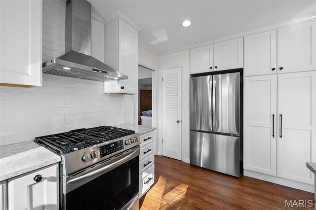 11960 Randy Drive, Creve Coeur, MO 63141