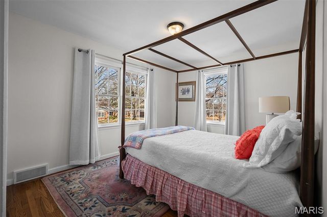 11960 Randy Drive, Creve Coeur, MO 63141