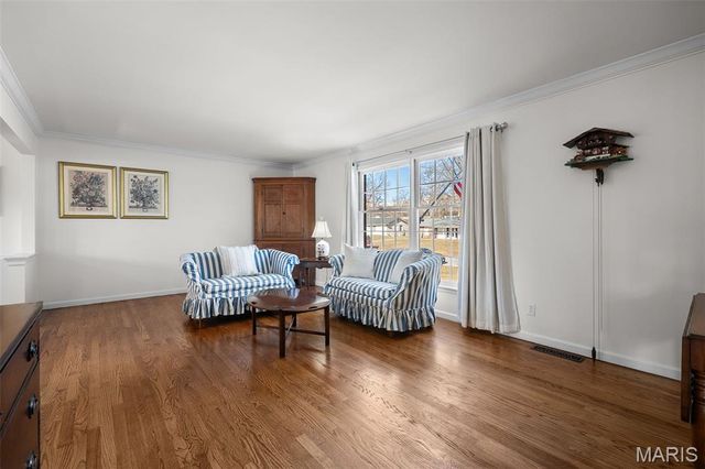 11960 Randy Drive, Creve Coeur, MO 63141