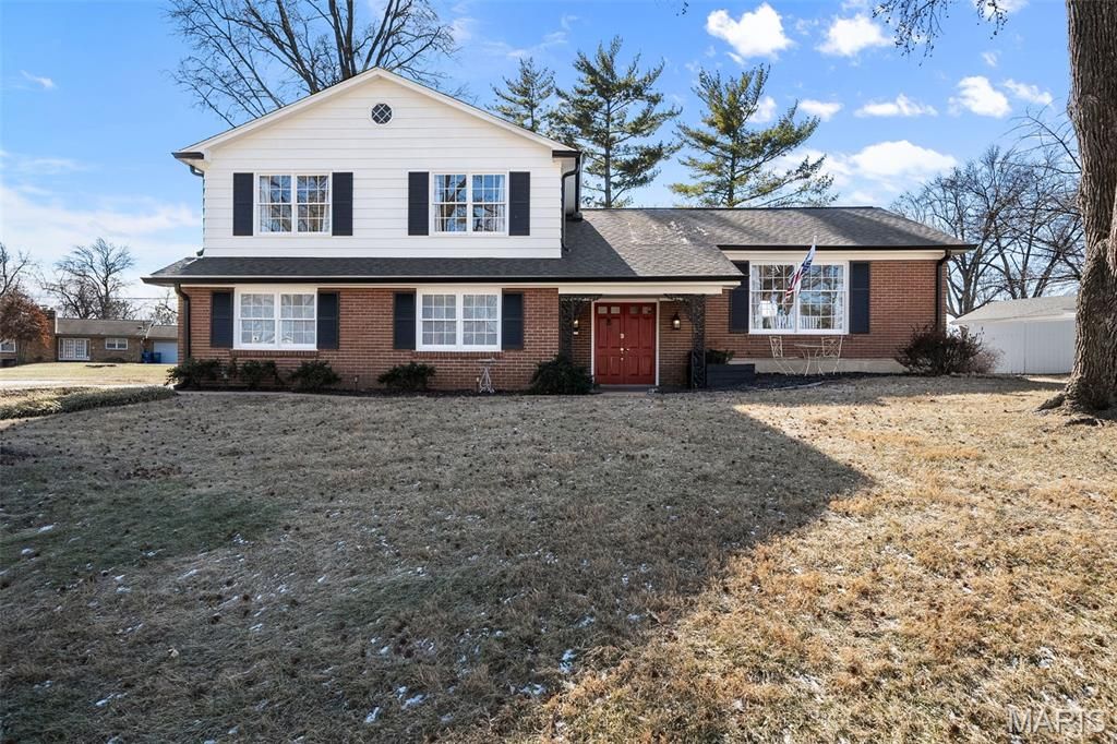 11960 Randy Drive, Creve Coeur, MO 63141