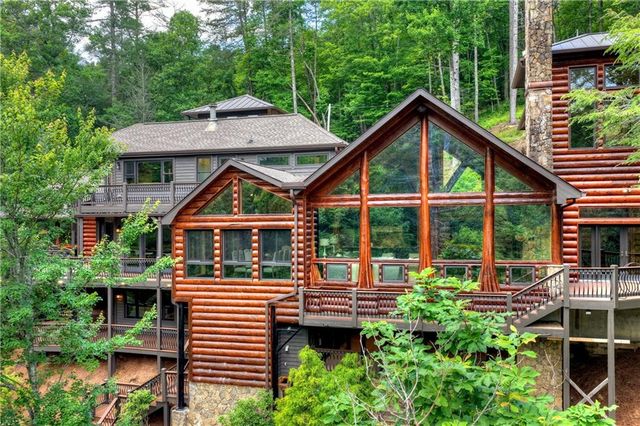 192 Delphi Hills Lane, Mccaysville, GA 30555