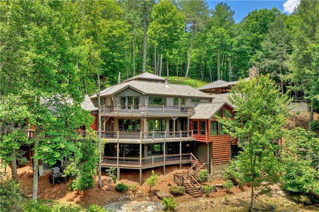192 Delphi Hills Lane, Mccaysville, GA 30555