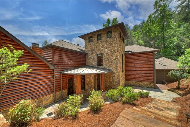 192 Delphi Hills Lane, Mccaysville, GA 30555