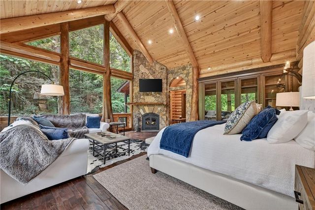 192 Delphi Hills Lane, Mccaysville, GA 30555
