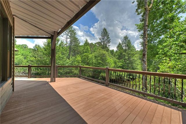 192 Delphi Hills Lane, Mccaysville, GA 30555
