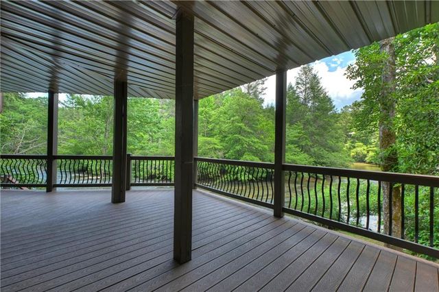192 Delphi Hills Lane, Mccaysville, GA 30555