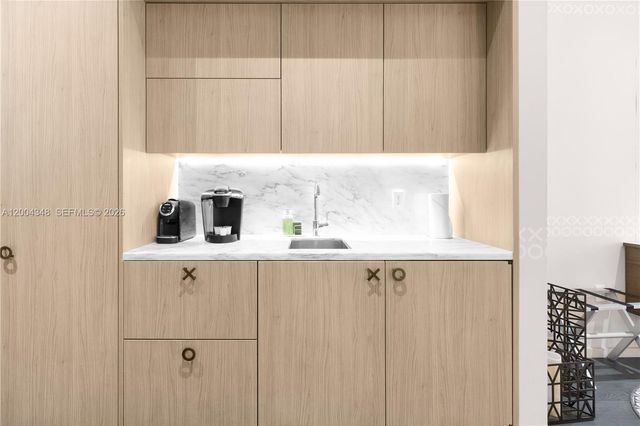 801 Miami Ave 709, Miami, FL 33130