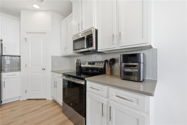 1884 Aron Lane, Conyers, GA 30013