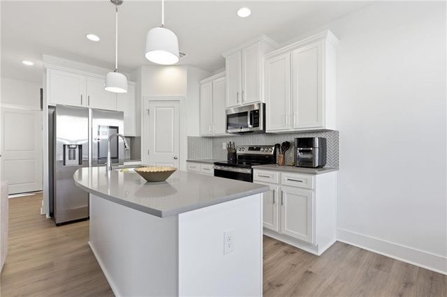 1884 Aron Lane, Conyers, GA 30013