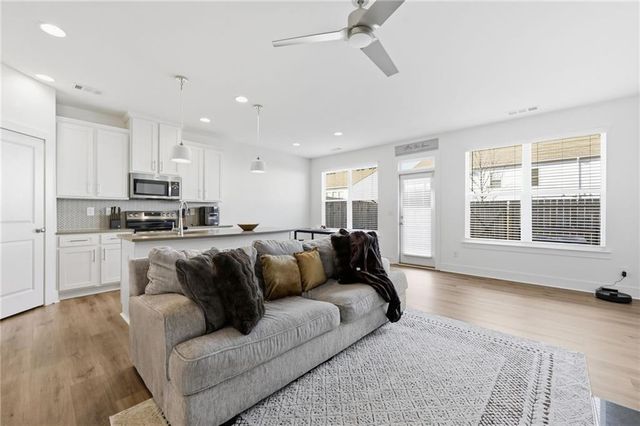 1884 Aron Lane, Conyers, GA 30013