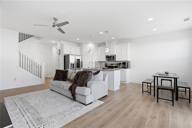 1884 Aron Lane, Conyers, GA 30013