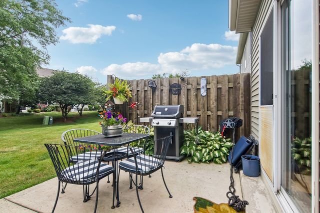 664 W Kristina Lane, Round Lake, IL 60073