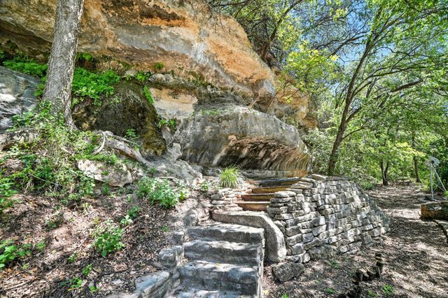 6321 Lakewood DR, Austin, TX 78731