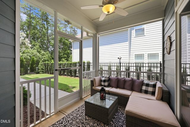 120 Beldenshire Way, Holly Springs, NC 27540