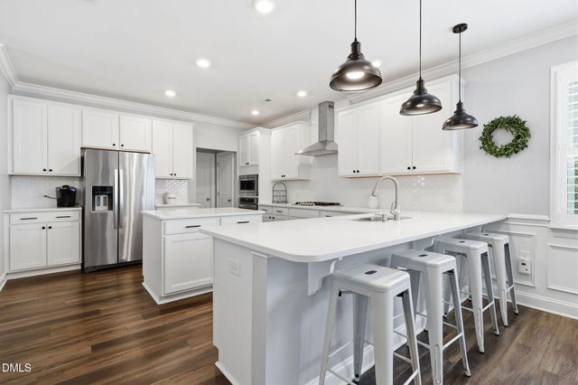 120 Beldenshire Way, Holly Springs, NC 27540